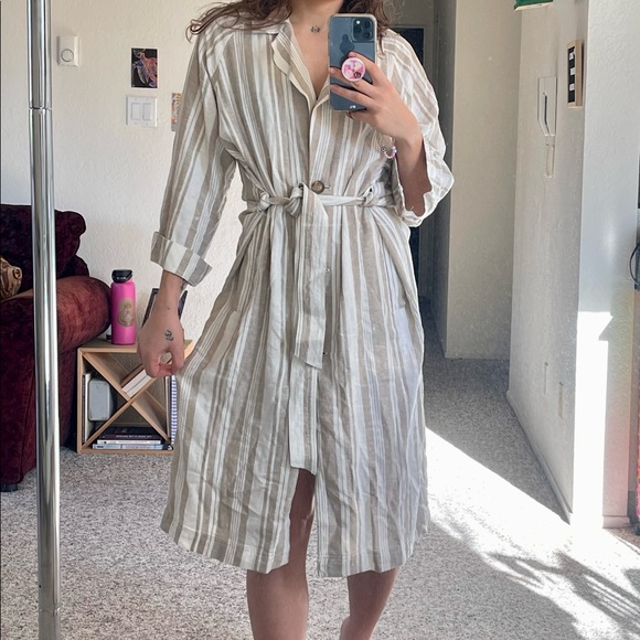 GAP Linen Shirt Dress - Picture 1 of 2